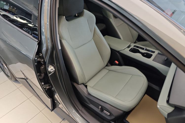 Used Toyota bZ3 2026 Model, Smart Home PRO Right Front Seat
