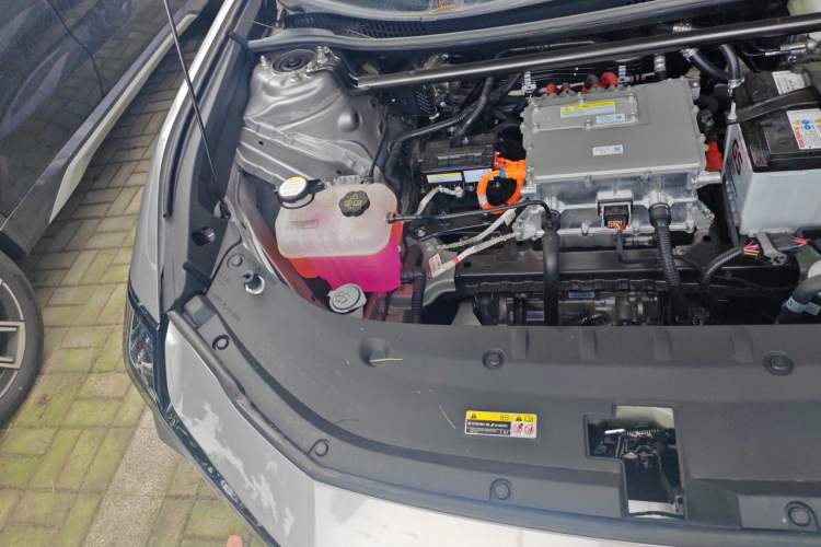 Used Toyota bZ3 2026 Model, Smart Home JOY Engine Bay Right