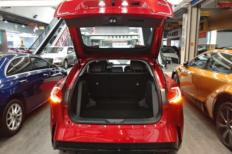 Used Toyota bZ5 2025 Model 550 PRO Smart Driving Edition Trunk