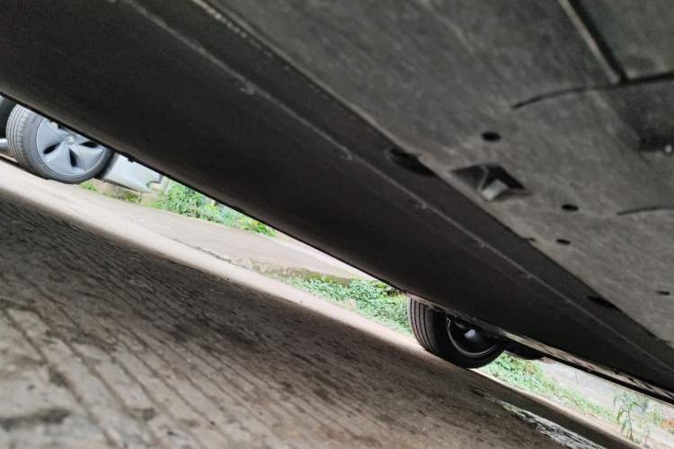 Used Toyota bZ5 2025 Model 550 PRO Chassis Front Right