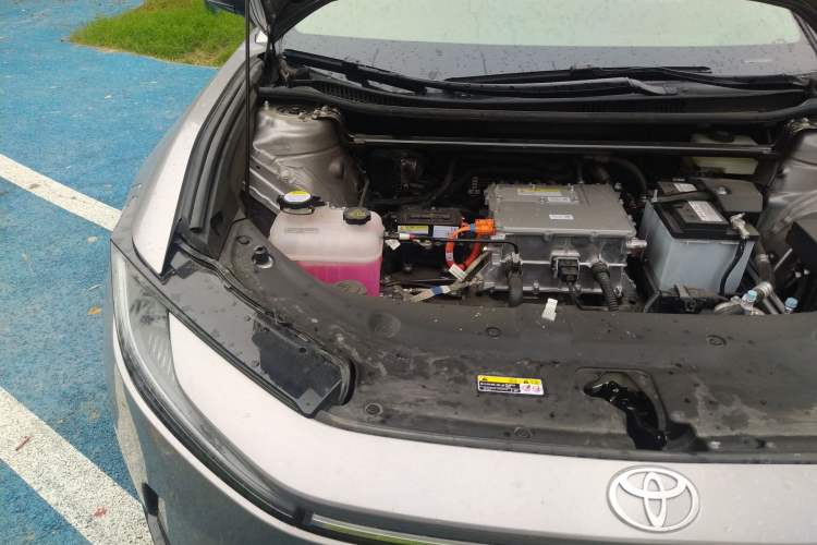 Used Toyota bZ5 2025 Model 550 JOY Engine Bay Right