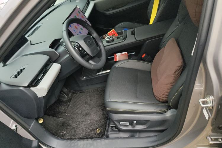Used Toyota bZ5 2025 Model 550 PRO Left Front Seat