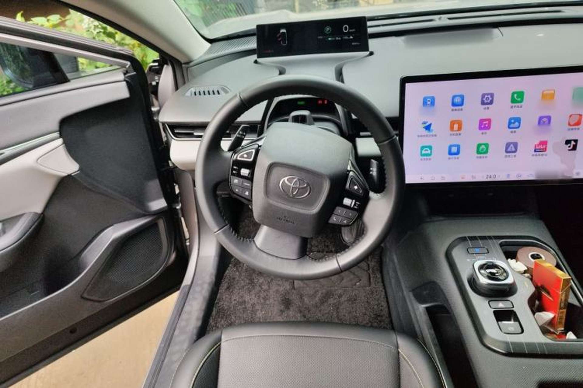 Used Toyota bZ5 2025 Model 550 PRO Steering Wheel