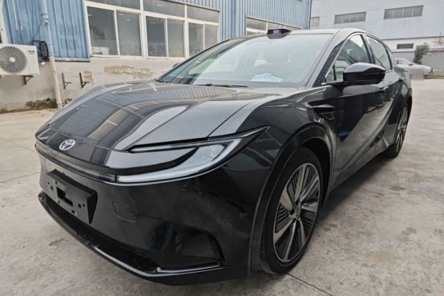 Used Toyota bZ5 2025 Model 550 PRO Smart Driving Edition