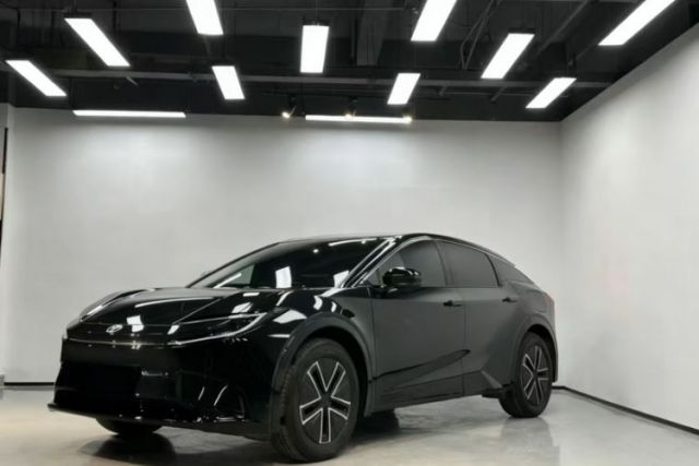 Used Toyota bZ5 2025 Model 550 JOY