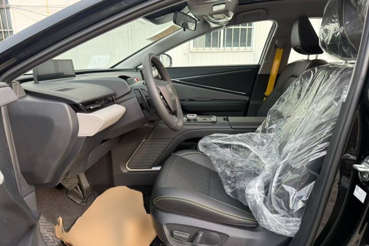 Used Toyota bZ5 2025 Model 550 PRO Smart Driving Edition Left Front Seat