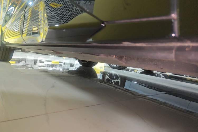 Used Toyota bZ5 2025 Model 550 PRO Smart Driving Edition Left Side Sill