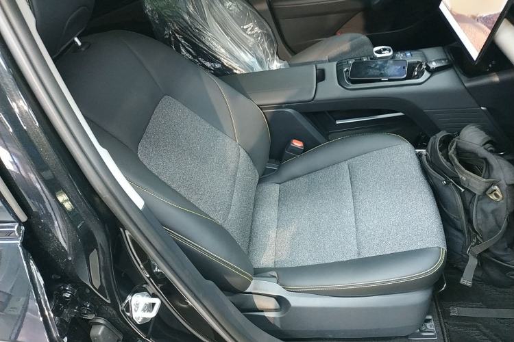 Used Toyota bZ5 2025 Model 550 JOY Right Front Seat