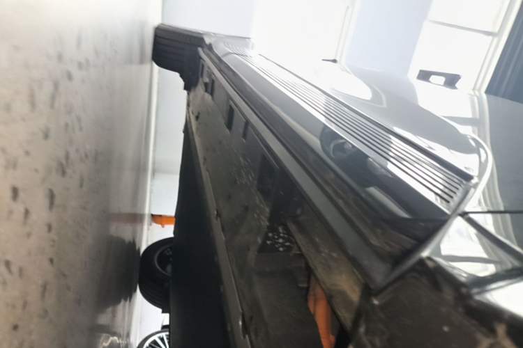 Used Toyota bZ5 2025 Model 550 JOY Right Side Sill