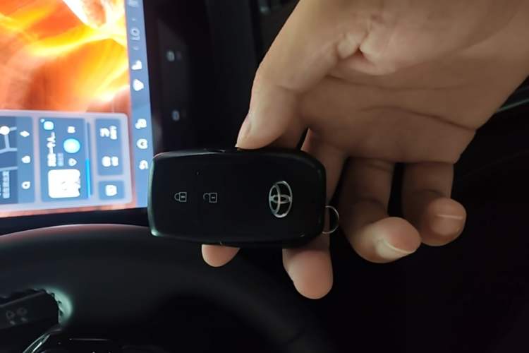 Used Toyota bZ5 2025 Model 550 PRO Vehicle Key