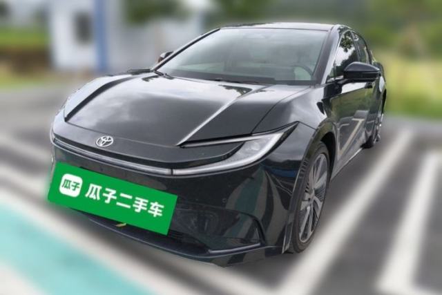 Used Toyota bZ5 2025 Model 550 PRO