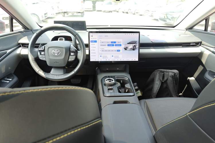 Used Toyota bZ5 2025 Model 550 PRO Smart Driving Edition Center Console