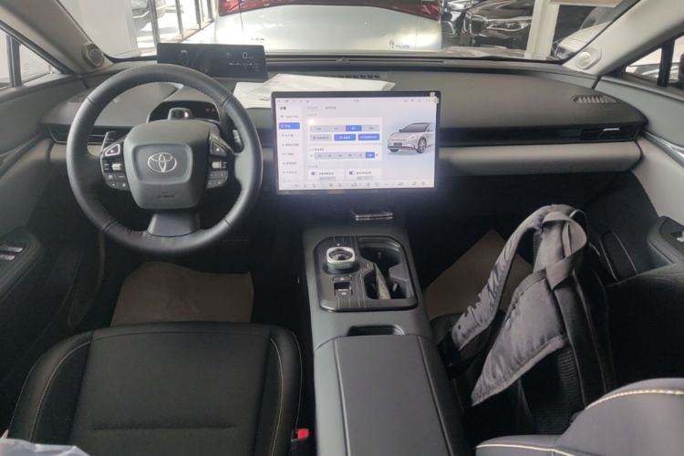 Used Toyota bZ5 2025 Model 630 MAX Smart Driving Edition Center Console