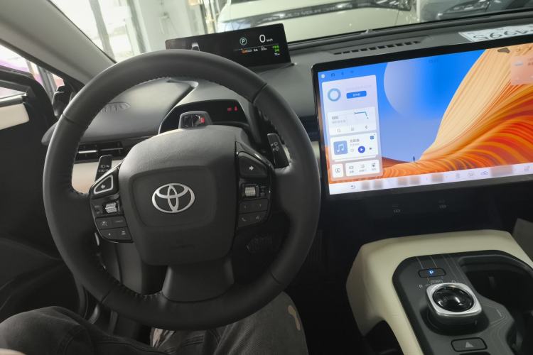 Used Toyota bZ5 2025 Model 550 PRO Smart Driving Edition Center Console