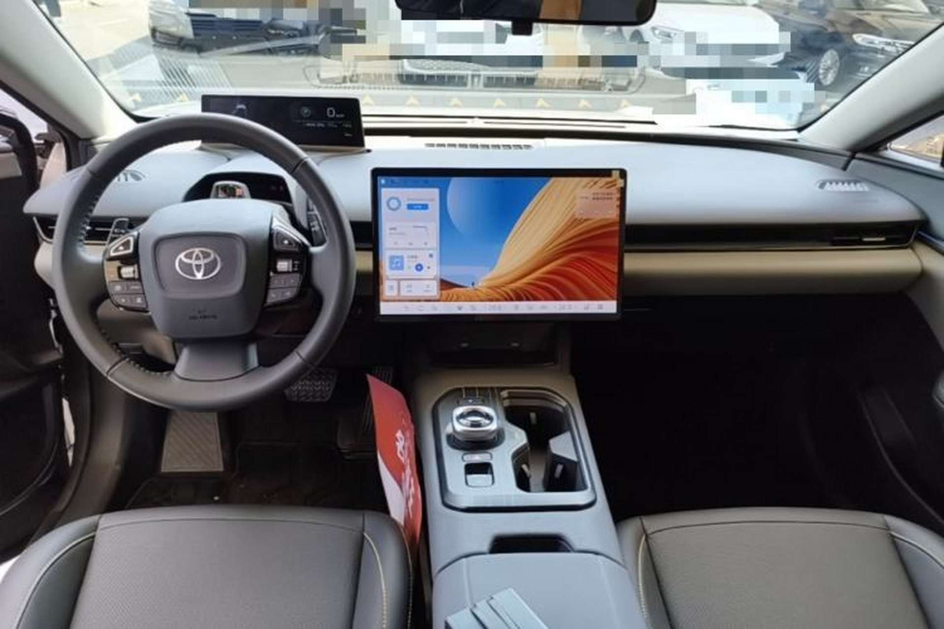 Used Toyota bZ5 2025 Model 550 PRO Center Console