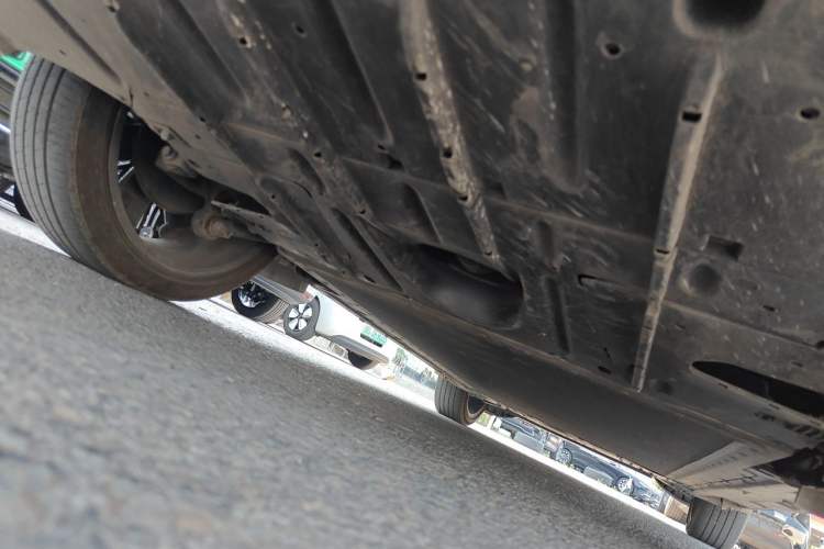 Used Toyota bZ5 2025 Model 550 PRO Chassis Rear Right