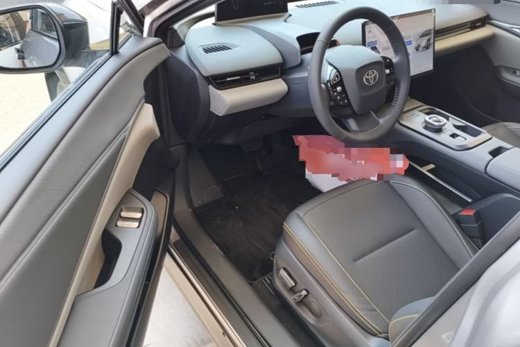 Used Toyota bZ5 2025 Model 550 PRO Driver Seat