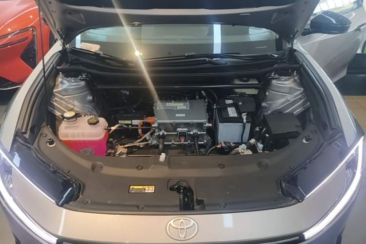 Used Toyota bZ5 2025 Model 550 JOY Engine Bay