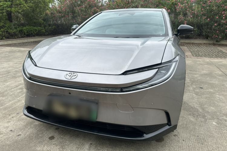 Used Toyota bZ5 2025 Model 550 PRO Exterior 8