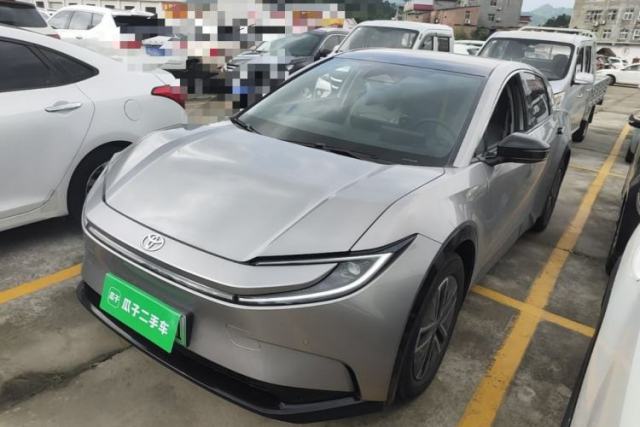 Used Toyota bZ5 2025 Model 550 JOY