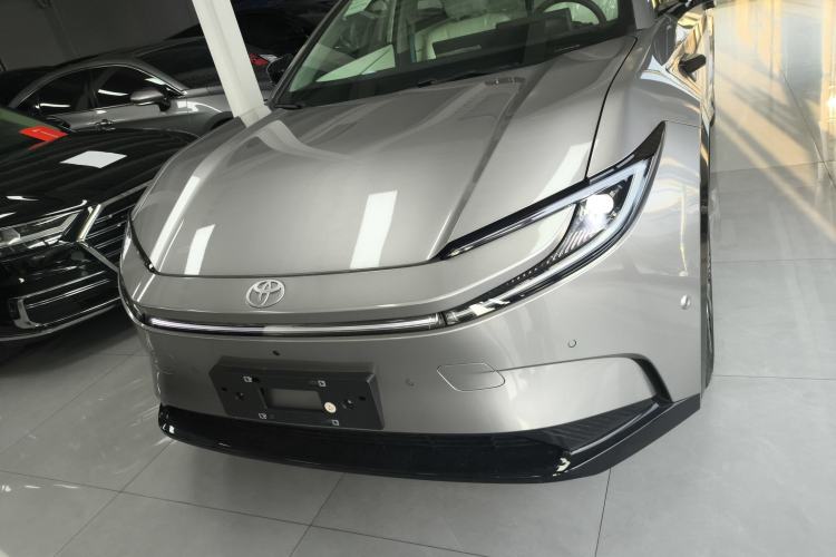 Used Toyota bZ5 2025 Model 550 PRO Smart Driving Edition Front