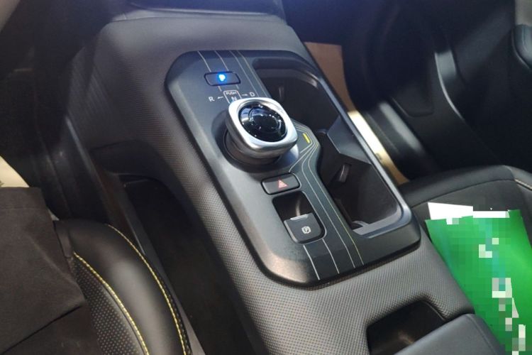Used Toyota bZ5 2025 Model 550 PRO Smart Driving Edition Gear Lever