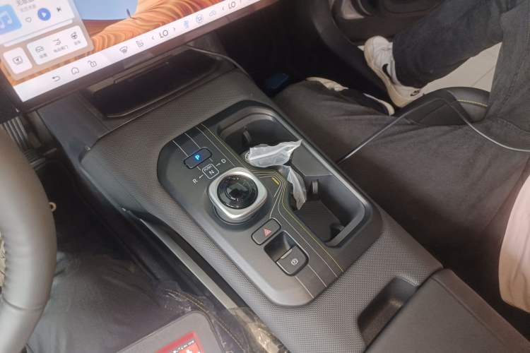 Used Toyota bZ5 2025 Model 630 PRO Smart Driving Edition Gear Lever