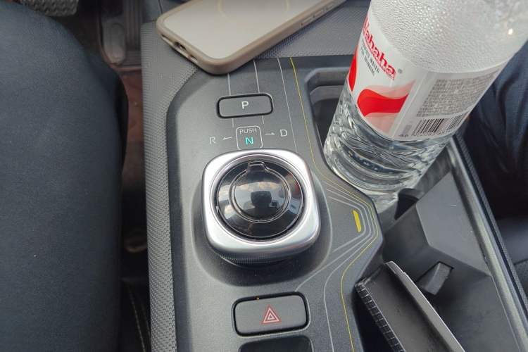 Used Toyota bZ5 2025 Model 550 PRO Gear Lever