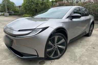 Used Toyota bZ5 2025 Model 550 PRO