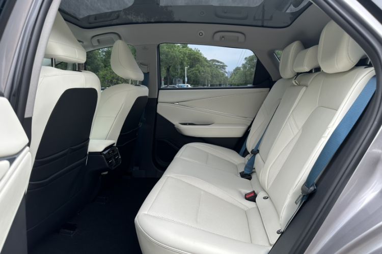 Used Toyota bZ5 2025 Model 550 PRO Interior 3