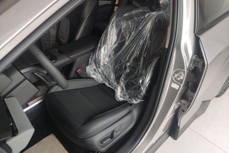 Used Toyota bZ5 2025 Model 630 MAX Smart Driving Edition Left Front Seat