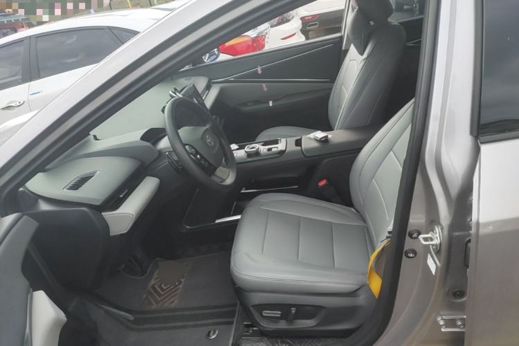 Used Toyota bZ5 2025 Model 550 JOY Left Front Seat