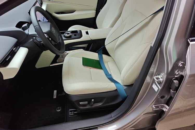 Used Toyota bZ5 2025 Model 550 PRO Left Front Seat