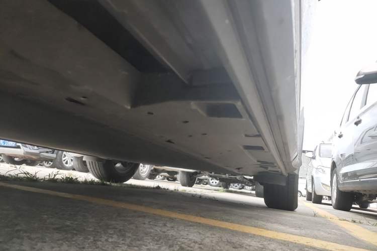 Used Toyota bZ5 2025 Model 550 JOY Left Side Sill