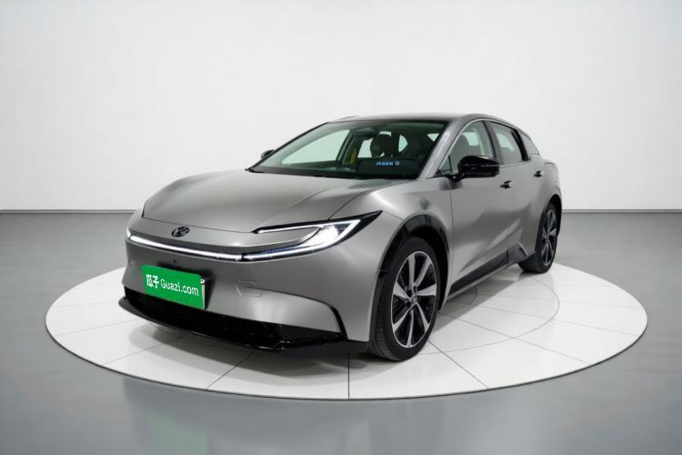 Używany Toyota bZ5 2025 Model 550 PRO Guazi used car, China used car export, Used car for sale, Used cars, Cheapest cars for sale