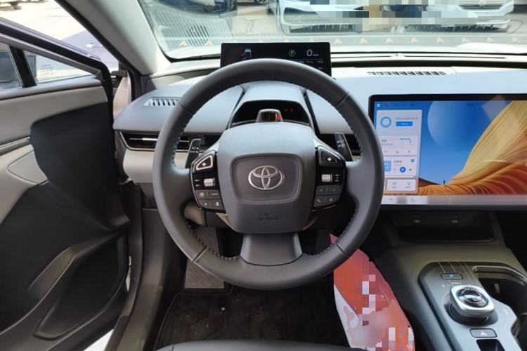 Used Toyota bZ5 2025 Model 550 PRO Steering Wheel