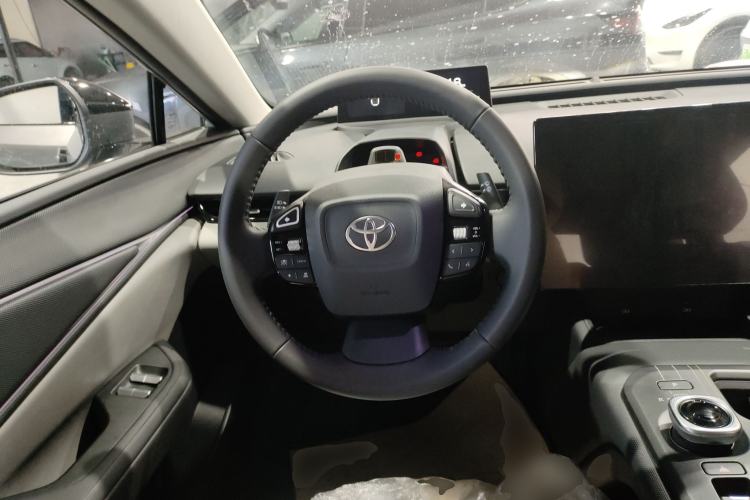 Used Toyota bZ5 2025 Model 550 PRO Steering Wheel