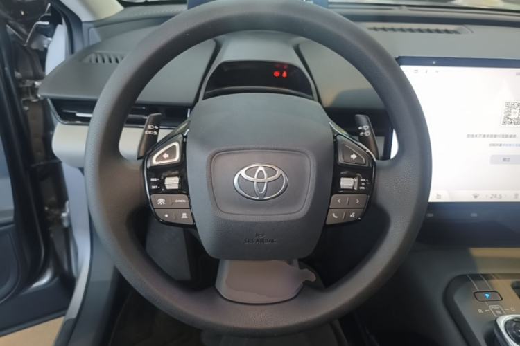 Used Toyota bZ5 2025 Model 550 JOY Steering Wheel