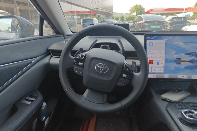 Used Toyota bZ5 2025 Model 550 PRO Steering Wheel