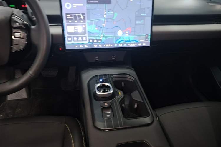 Used Toyota bZ5 2025 Model 550 PRO Smart Driving Edition Audio And AC Panel