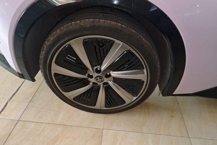 Used Toyota bZ5 2025 Model 550 PRO Smart Driving Edition Exterior 5
