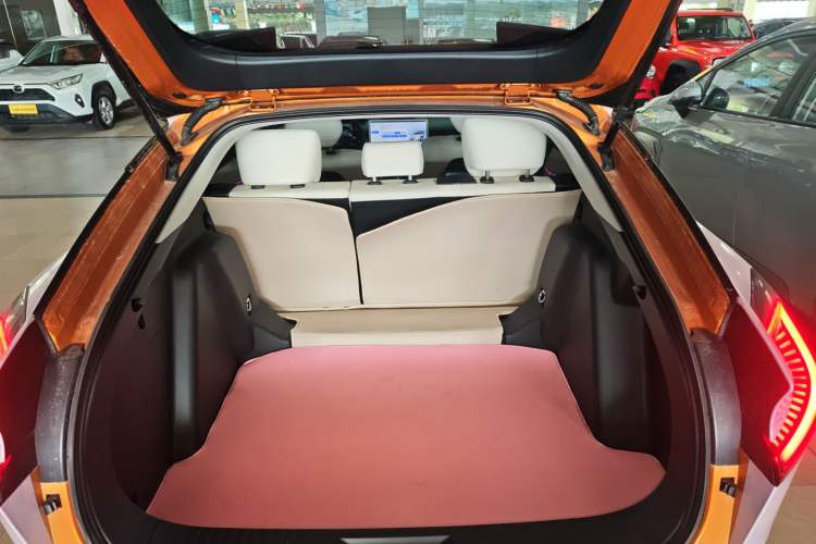 Used Toyota bZ5 2025 Model 550 PRO Smart Driving Edition Trunk