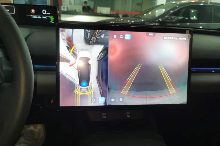 Used Toyota bZ5 2025 Model 550 PRO Smart Driving Edition Audio And AC Panel