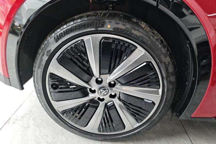 Used Toyota bZ5 2025 Model 550 PRO Exterior 5