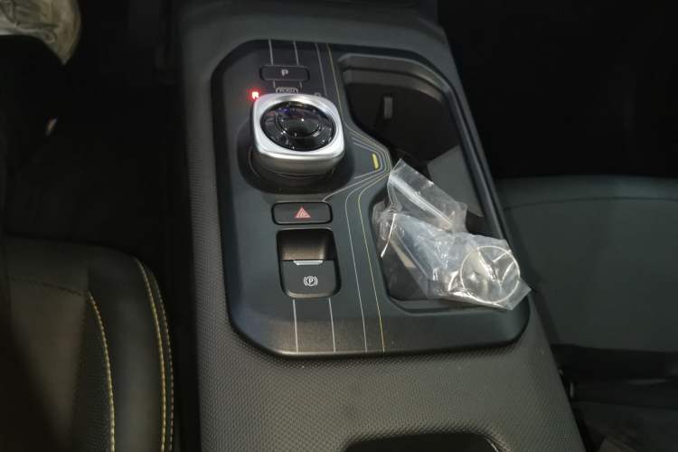Used Toyota bZ5 2025 Model 550 PRO Smart Driving Edition Gear Lever