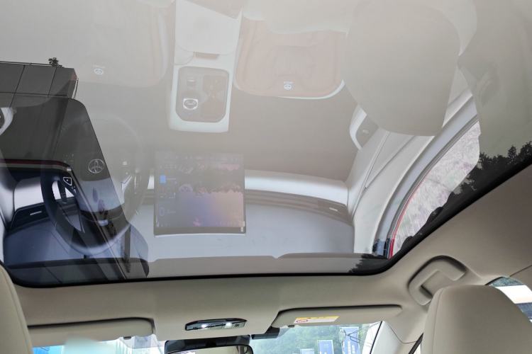 Used Toyota bZ5 2025 Model 550 PRO Smart Driving Edition Headliner