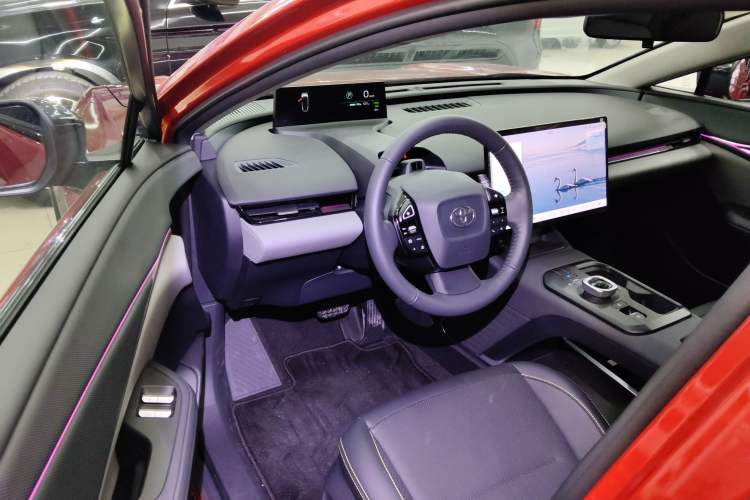 Used Toyota bZ5 2025 Model 550 PRO Smart Driving Edition Interior 3