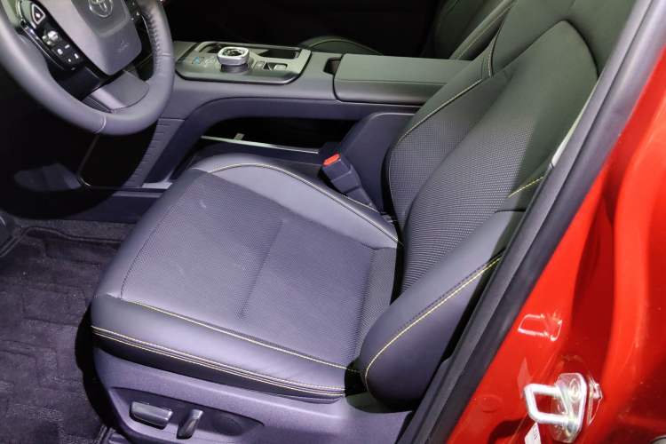 Used Toyota bZ5 2025 Model 550 PRO Smart Driving Edition Left Front Seat
