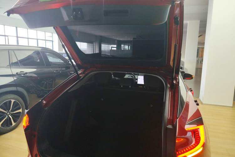 Used Toyota bZ5 2025 Model 550 PRO Smart Driving Edition Trunk