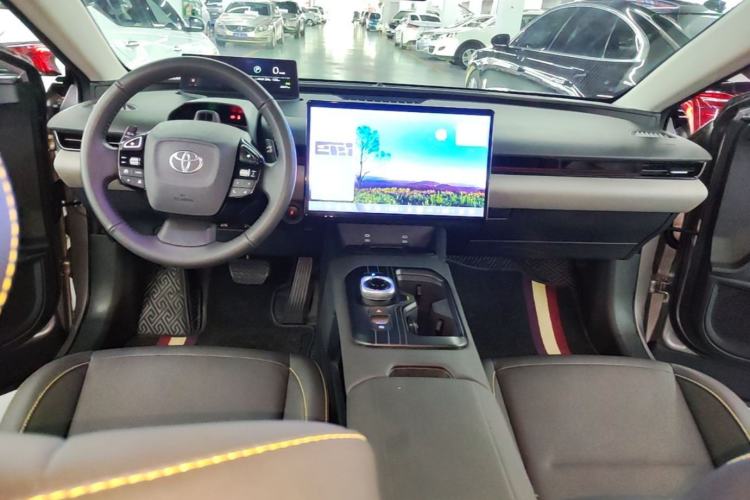 Used Toyota bZ5 2025 Model 550 PRO Center Console